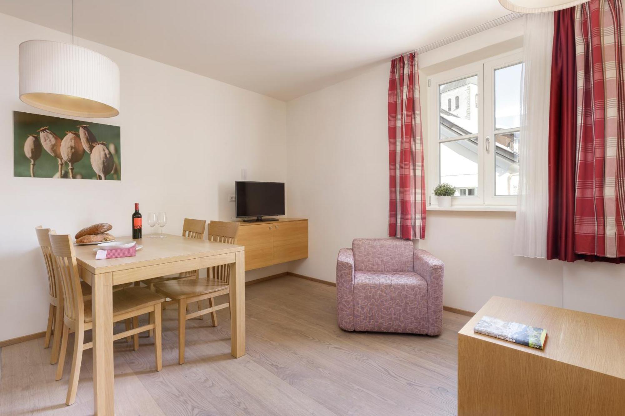 Residence Innichen - San Candido Phòng bức ảnh